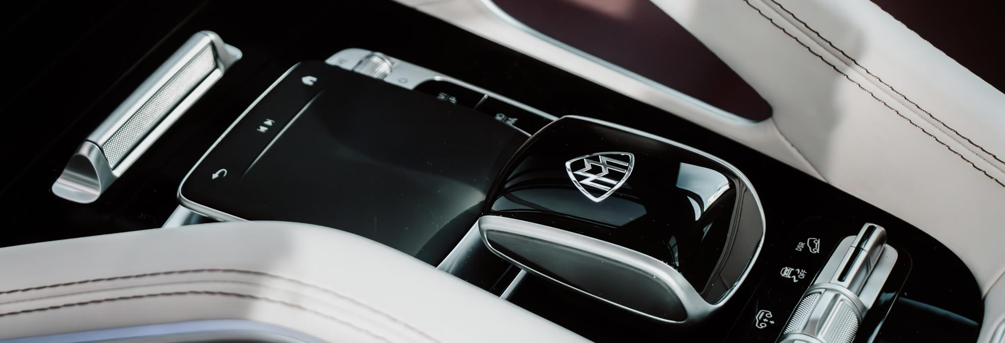 mossel mercedes benz header